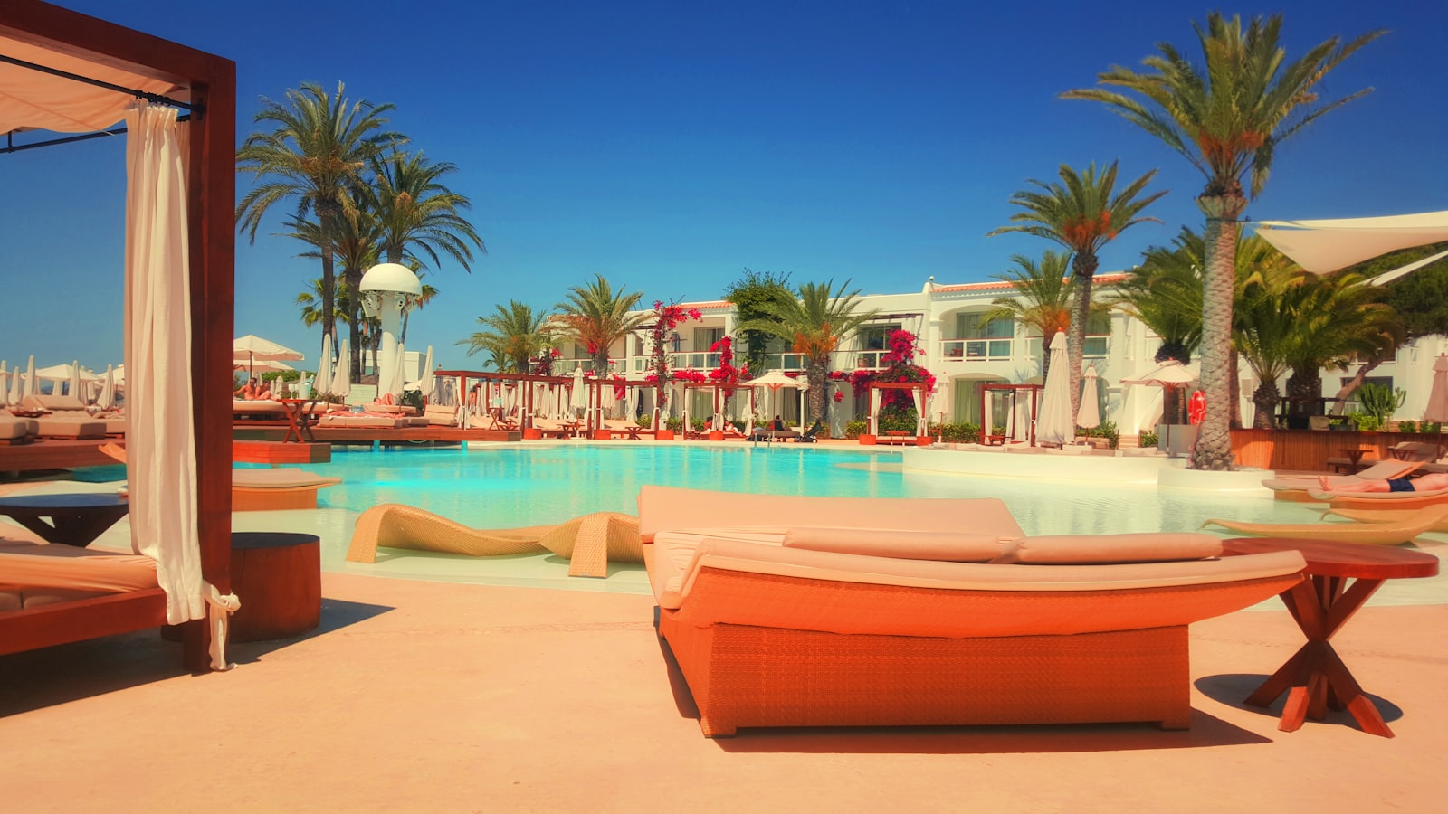 Drift Beach One and Only Royal Mirage Dubai Thursday evening