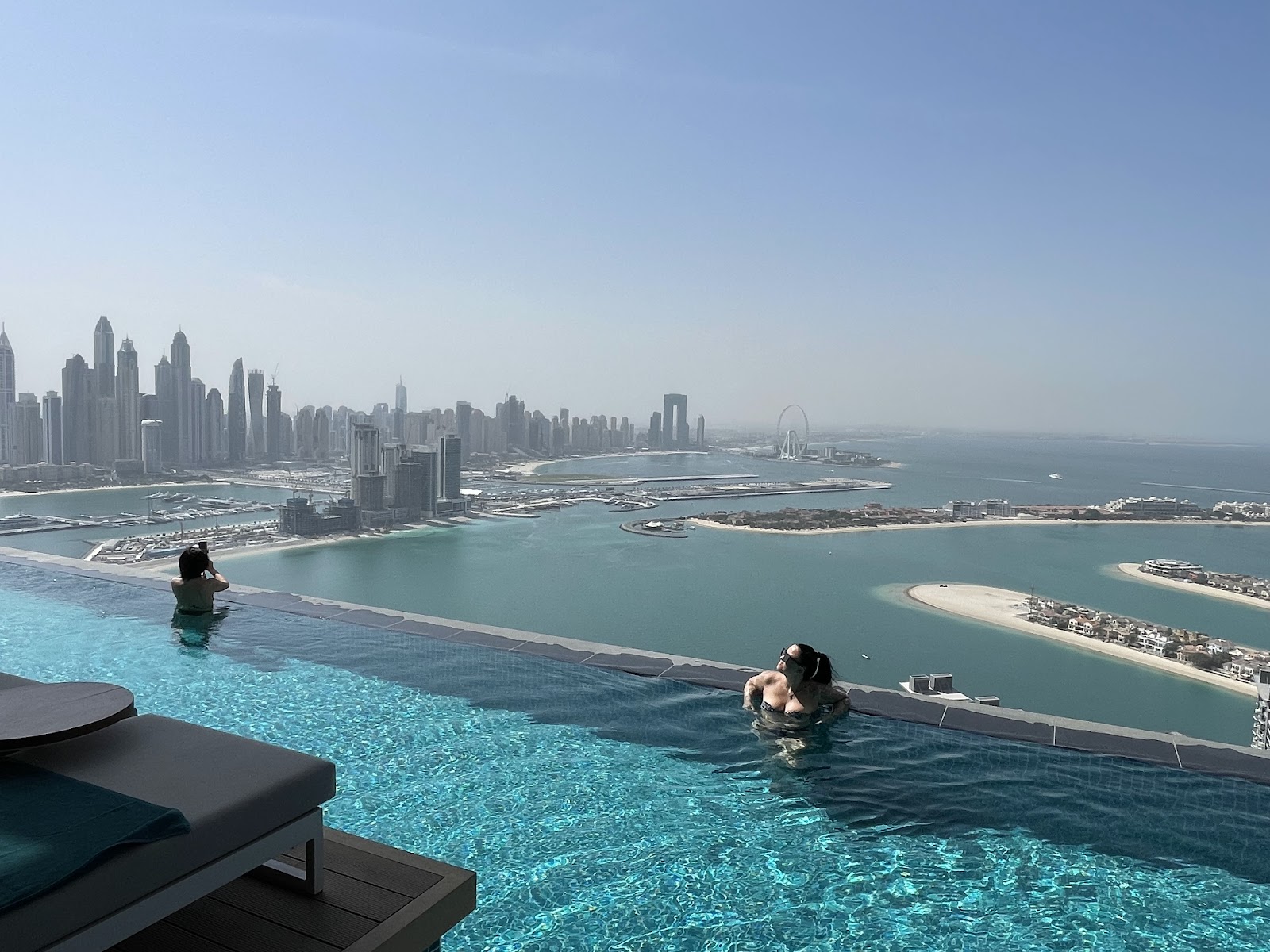Aura Skypool