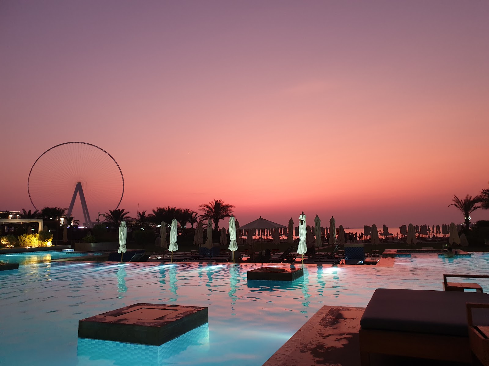 Best Ladies' Day Deals at Dubai Beach Clubs 2026
