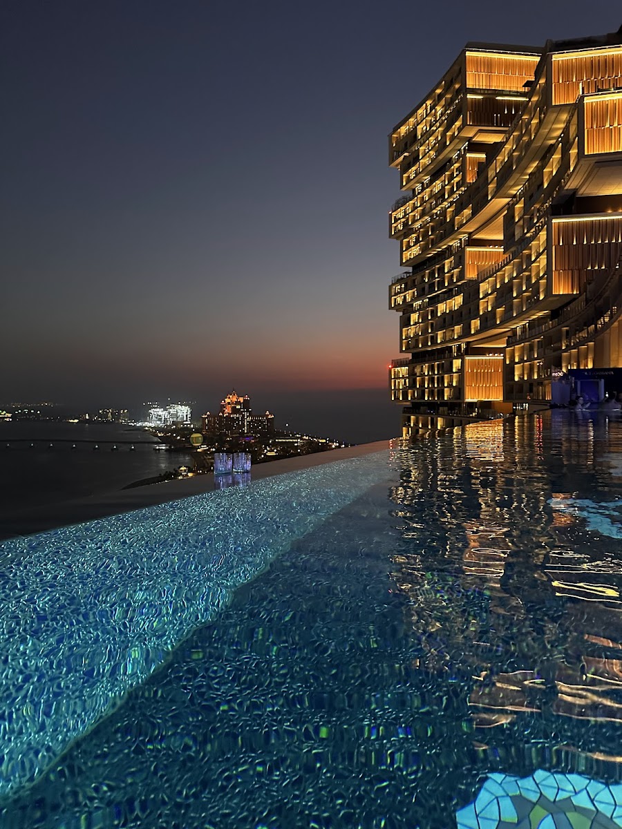 1 OAK Beach Dubai luxury rooftop pool and beach club with exclusive vibe