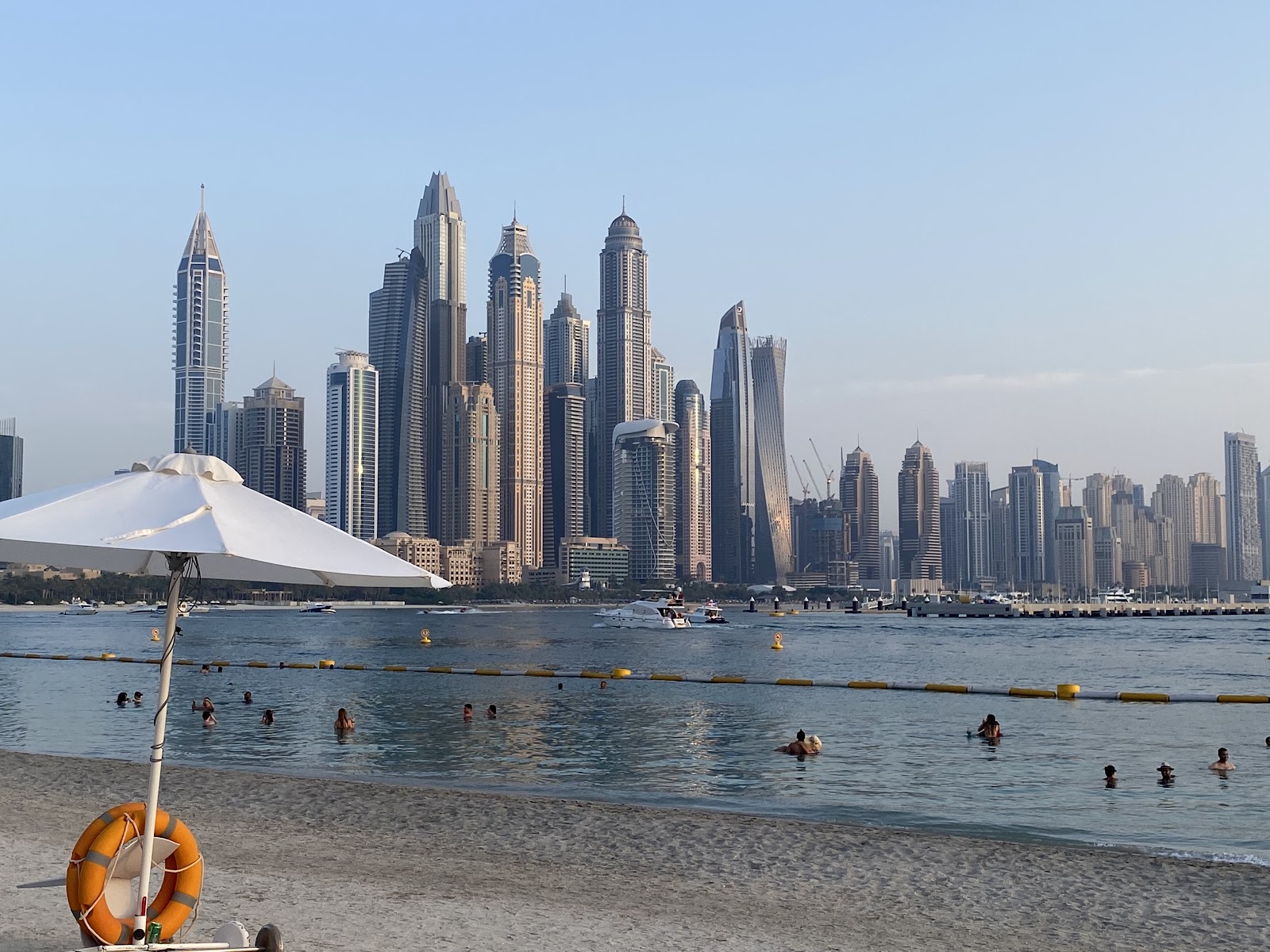Five Palm Beach Dubai — Pool Bar & Cocktails