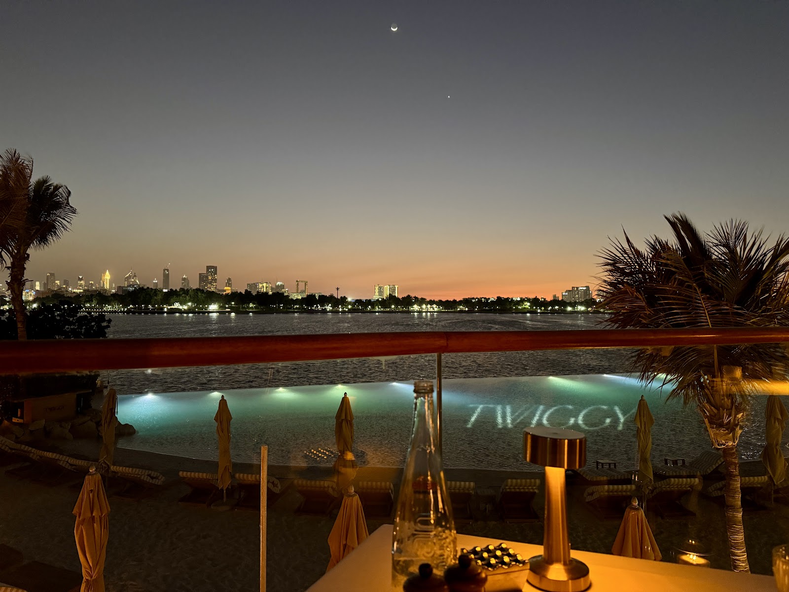 Cloud 22 Atlantis The Royal Dubai rooftop infinity pool with Palm Jumeirah views
